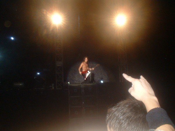 197279_18517911016_2781_n